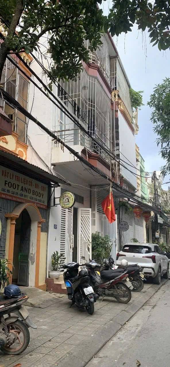 Nhà phố kinh doanh trên đường Trần Huy Liệu, phường Tân Sơn, 120m² - Đầu tư sinh lời ngay!