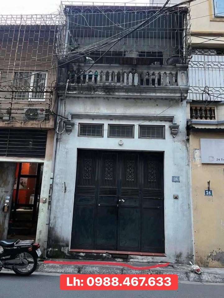 Đất nền Cầu Giấy 50m² giá 2.15 tỷ - Sổ đỏ chính chủ, công chứng ngay!