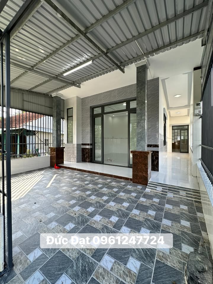 Nhà mới 100% tại Phường Mỹ Thới, Long Xuyên, An Giang - Giá chỉ 1.6 tỷ!