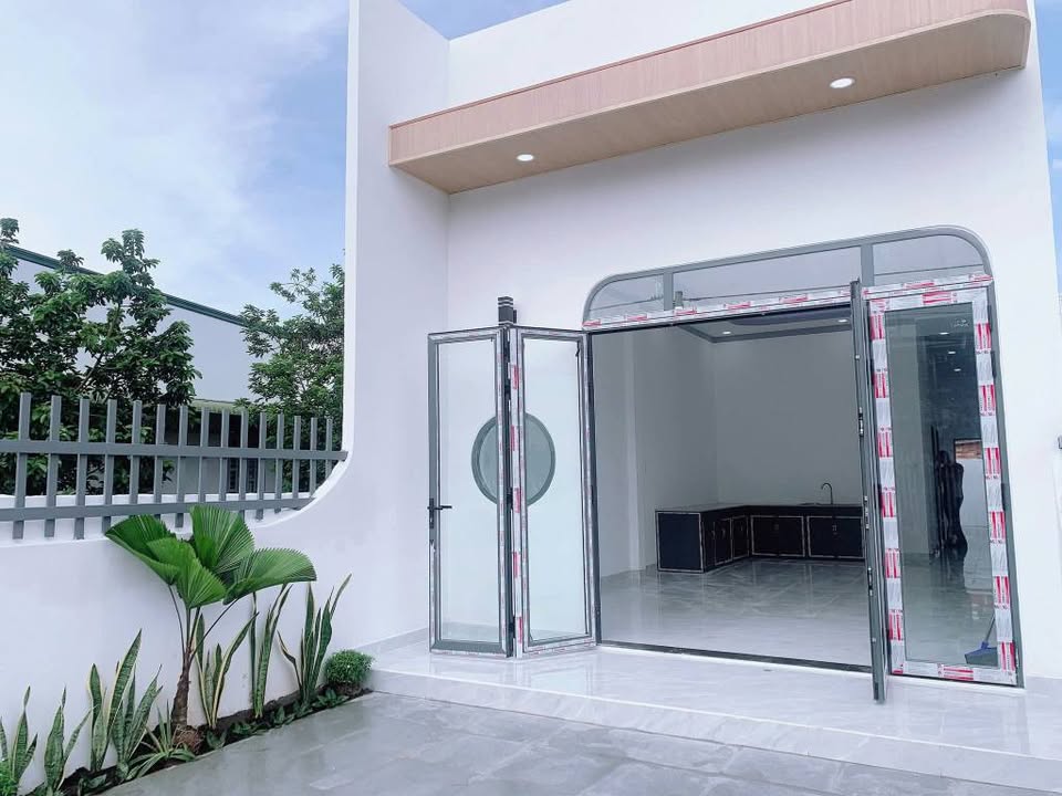 Nhà bán xã Hưng Thịnh, Trảng Bom, 113m² giá 1.88 tỷ - Sổ đỏ chính chủ!