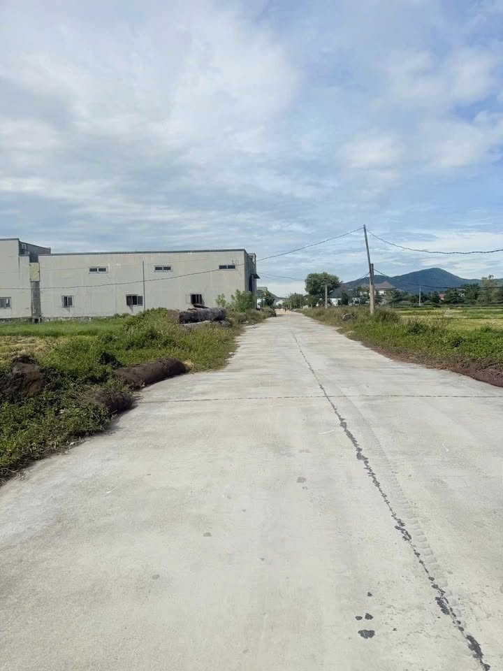 Đất nền Kỳ Anh 200m² giá 2.1 tỷ - Lô góc 2 mặt tiền đẹp giá hợp lý!