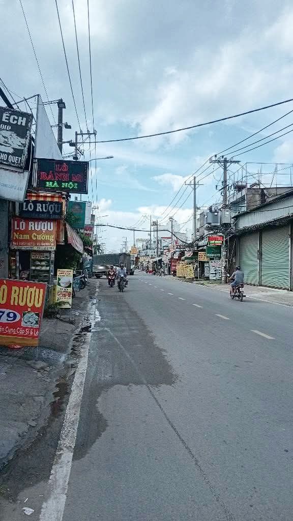 Bán nhà mặt tiền Võ Văn Vân, Vĩnh Lộc B, Bình Chánh 326m² - Vị trí đắc địa kinh doanh sầm uất!