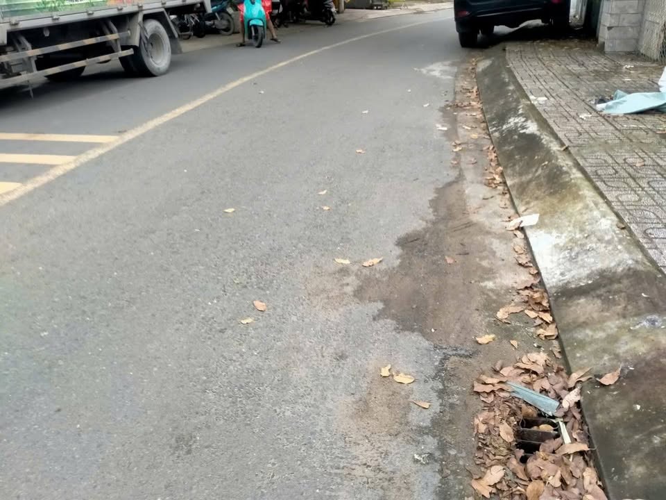 Kho xưởng cho thuê tại Hóc Môn 108m² giá 7.5 triệu - Vị trí mặt tiền nhựa thuận lợi!