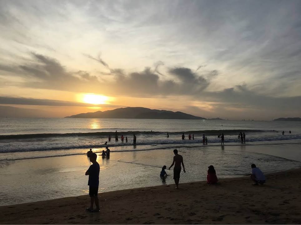 Nhà 3 tầng, Vĩnh Hoà, Nha Trang 100m² giá 8.5 tỷ - Gần chợ Ba Làng, thuận tiện di chuyển!