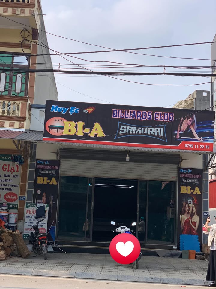 Nhà mặt phố Cẩm Khê 90m² giá 5 tỷ - Kinh doanh sầm uất ngay trục chính!