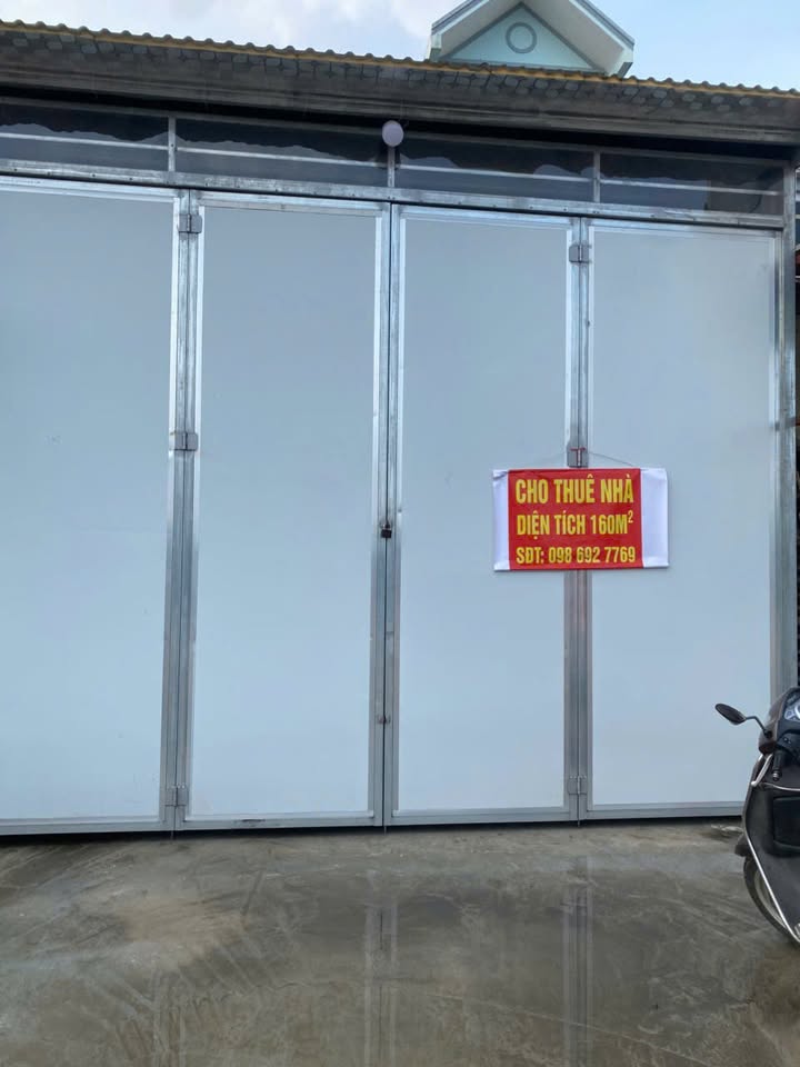 Kho xưởng cho thuê mặt đường QL32 Phúc Thọ 160m² - An ninh tốt, giao thông thuận lợi!