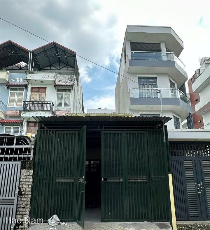 Nhà mặt tiền đường Thạnh Lộc, Quận 12 - Diện tích 85m² giá 8 triệu - Phù hợp cho kinh doanh và sinh sống!