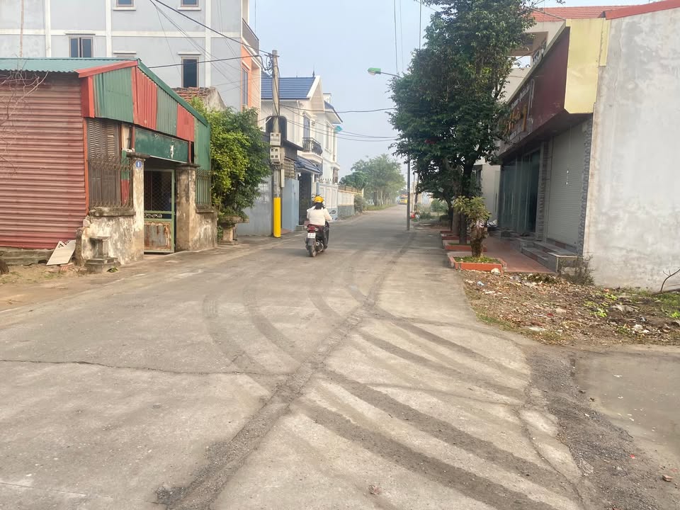 Đất nền Phú Xuyên 90m² giá 4 tỷ - Lô góc 3 mặt tiền siêu hiếm!