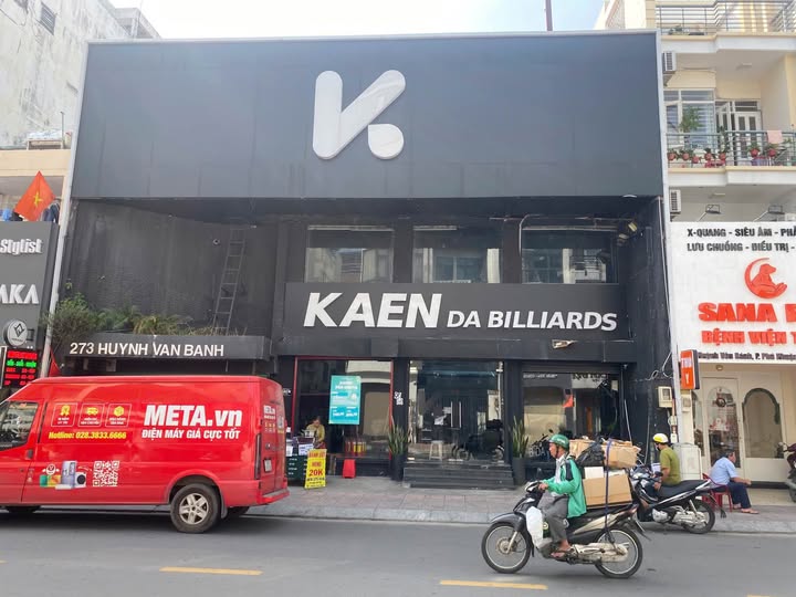 Nhà mặt tiền đường Huỳnh Văn Bánh, quận Phú Nhuận, 196m² giá 120 triệu - Kinh doanh đắc địa!