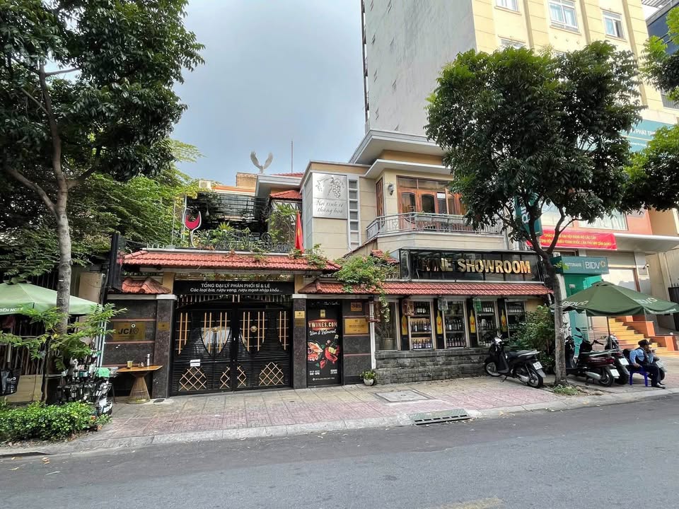 Nhà cho thuê mặt tiền đường Nguyễn Thị Diệu, quận 3, 512m² - Vị trí đắc địa cho kinh doanh!