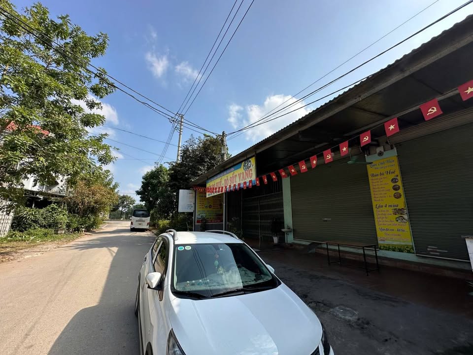 Đất tái định cư Lương Sơn 100m² giá 1 tỷ - Vị trí vàng cho đầu tư sinh lời!