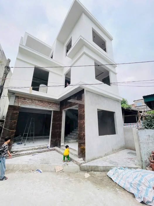 Biệt thự mini 3 tầng Trần Lãm, Thái Bình 62m² giá 3 tỷ - Thiết kế hiện đại, phong thủy tốt!