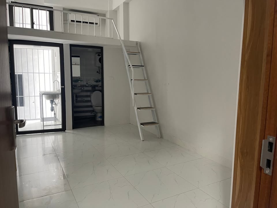 Căn hộ CCMN ngõ 53 Tân Triều 30m² giá 3.3 triệu - Sẵn sàng vào ở!