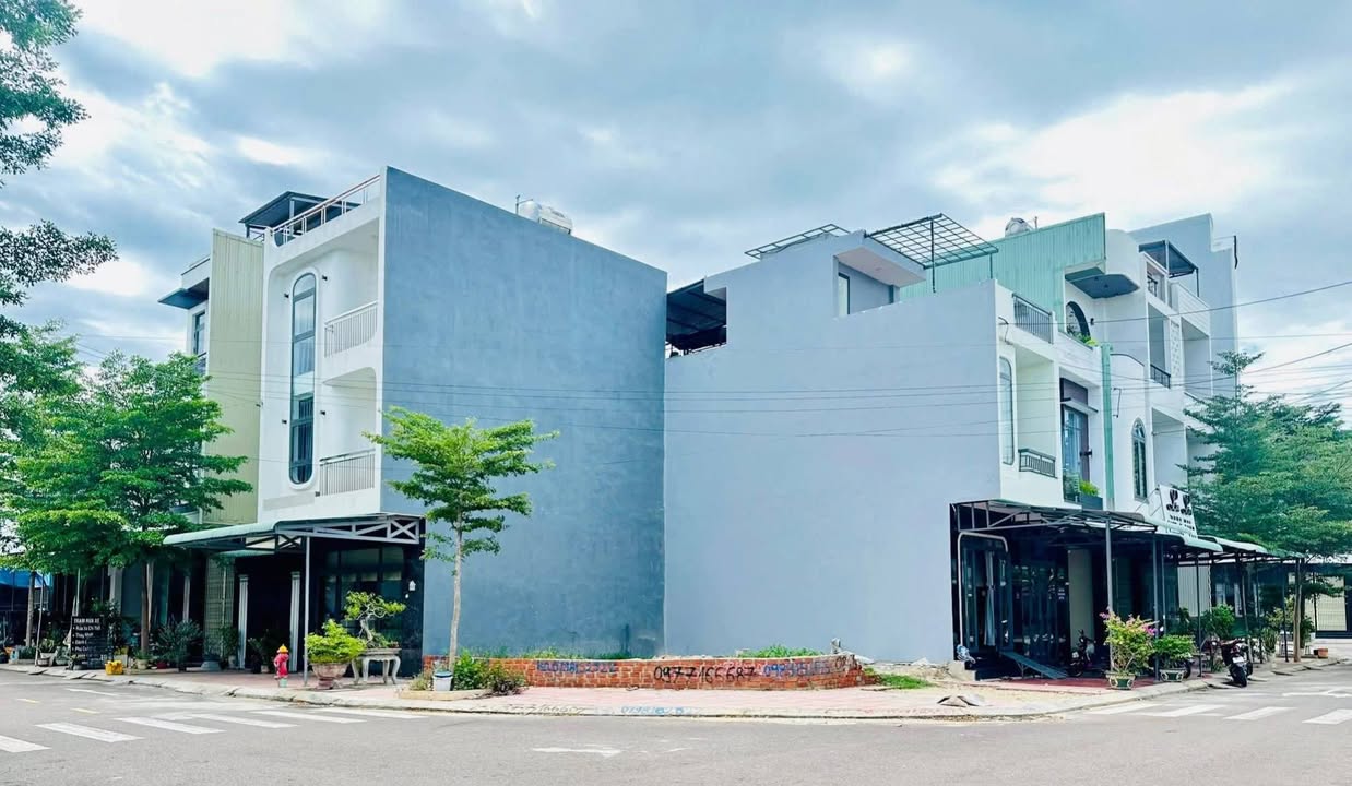 Đất Ôm Góc TVSMT Nhơn Bình Quy Nhơn 54m² giá 3.65 tỷ - Cơ hội vàng đầu tư!