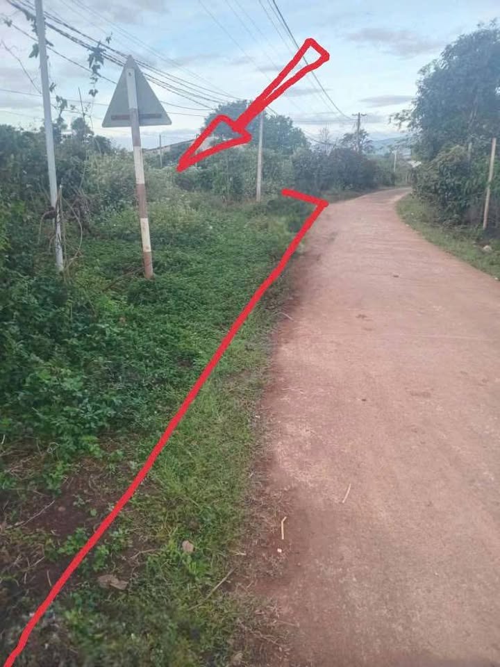 Đất thổ cư 3600m² tại làng Ka Tập, Đắk Đoa, Gia Lai - Giá chỉ 1 tỷ!