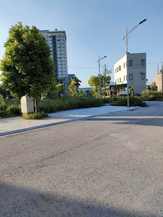 Đất nền đường Đồng Lễ, phường Đông Hải, 70m² - Đường rộng 12m, gần chợ và trường học!