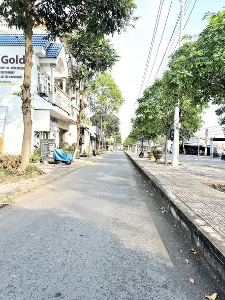 Đất nền Trương Định Gò Công 103.5m² giá 2.55 tỷ - Sổ hồng chính chủ, thổ cư 100%!