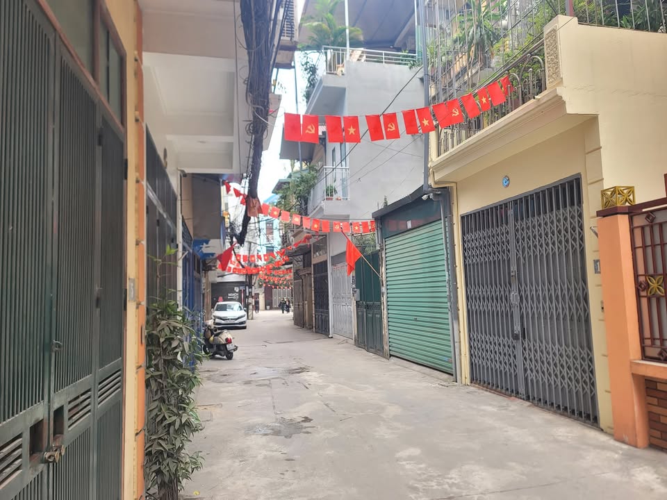 Nhà riêng Đại Kim, Hoàng Mai 75m² giá 18 tỷ - Ô tô tránh, full nội thất