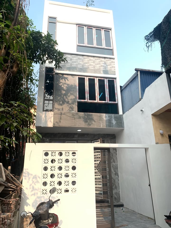 Nhà 3 tầng đường Vĩnh Trường, 66m² giá 2.6 tỷ - Dọn vào ở ngay!