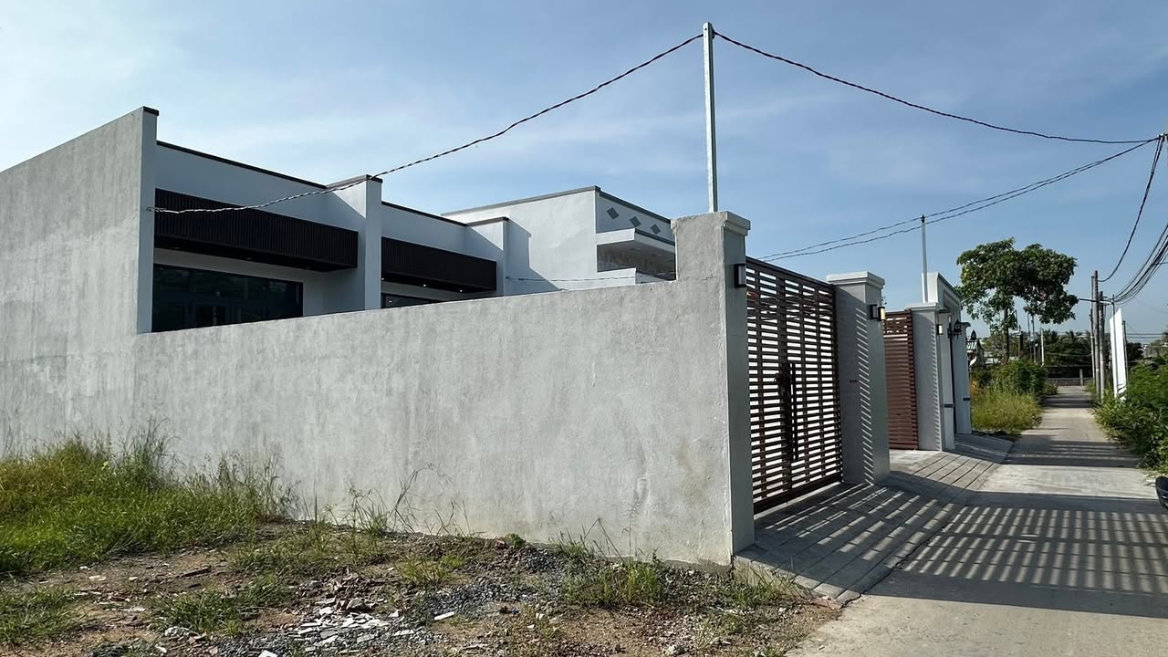 Nhà cấp 4 tại Chợ Kế Mỹ, Cần Giuộc, 154m² - Giá 2.1 tỷ, thương lượng!