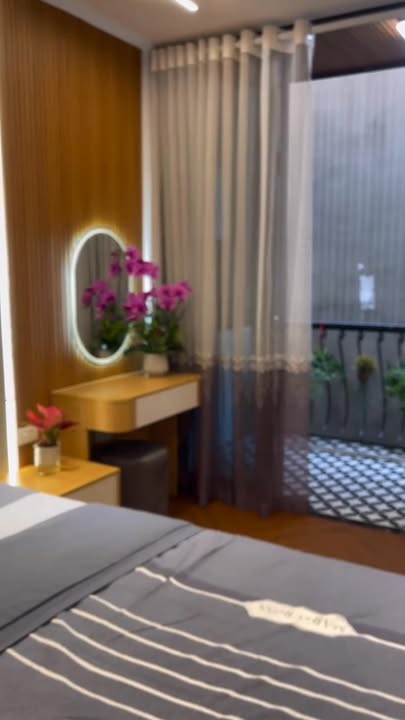 Nhà 5 tầng Hoàng Hoa Thám 36m² giá 9 tỷ - Không thể bỏ lỡ!