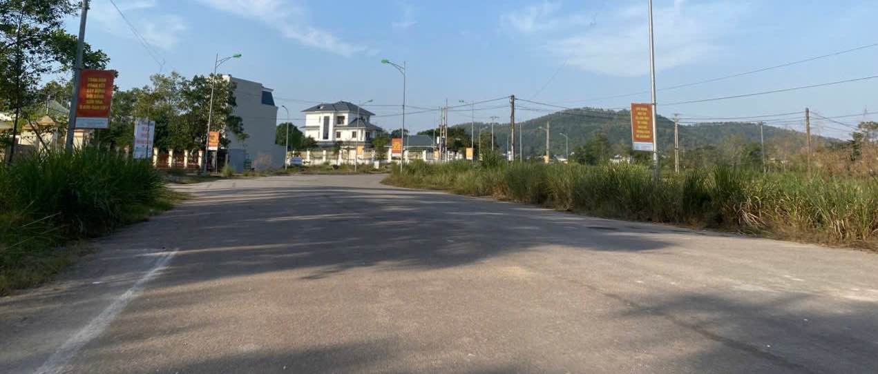 Lô đất đầu ve đẹp tại phường Đông Tân, 115.5m² giá chỉ 2 tỷ - Đầu tư sinh lời ngay!