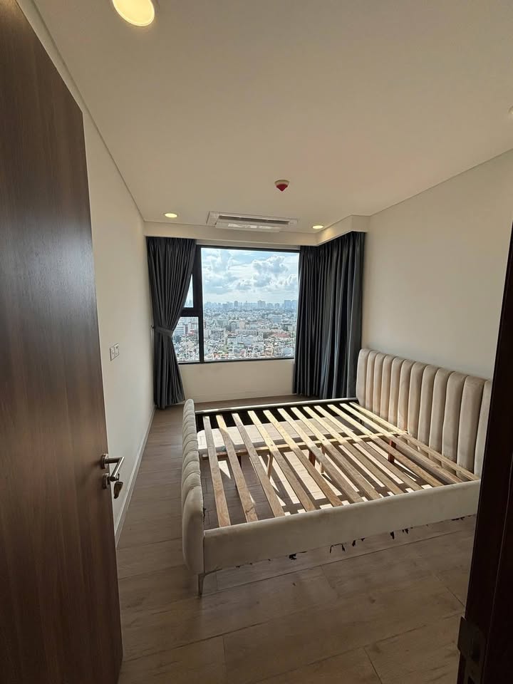 Căn hộ Kingdom 101 Tô Hiến Thành 80m² giá 18 triệu - Full nội thất, vào ở ngay!