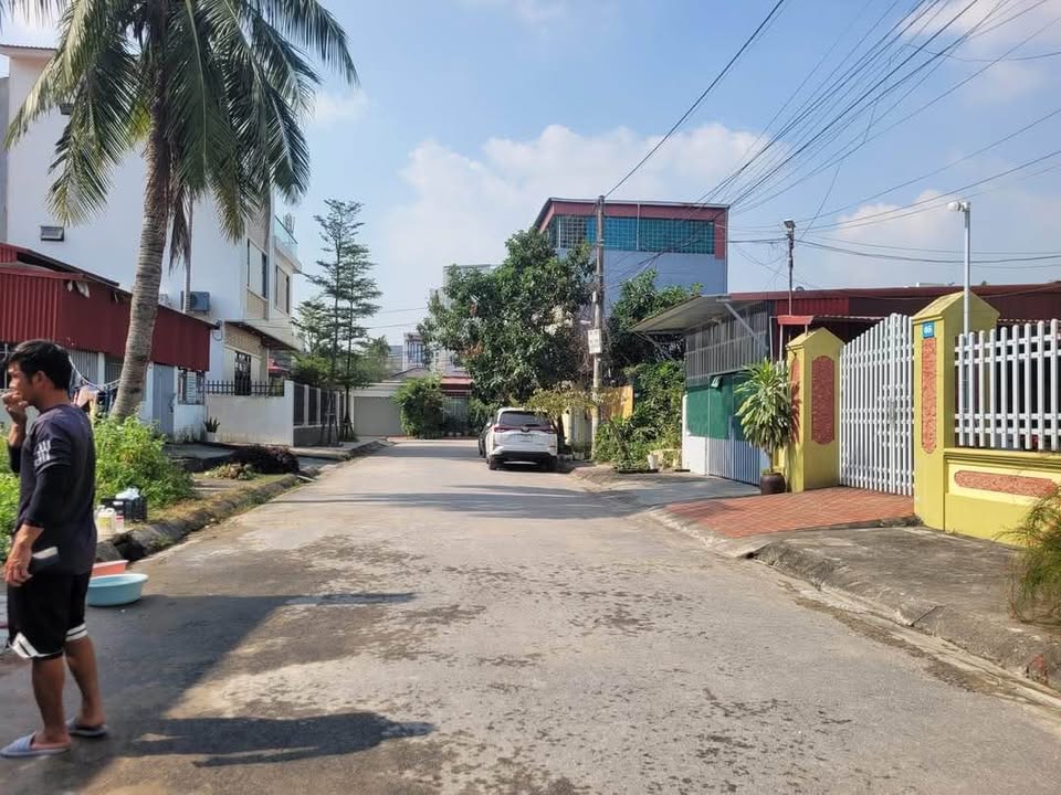 Đất nền Tổ 6 Thị Trấn An Dương 92.6m² giá chỉ 3 tỷ - Cơ hội đầu tư sinh lời!