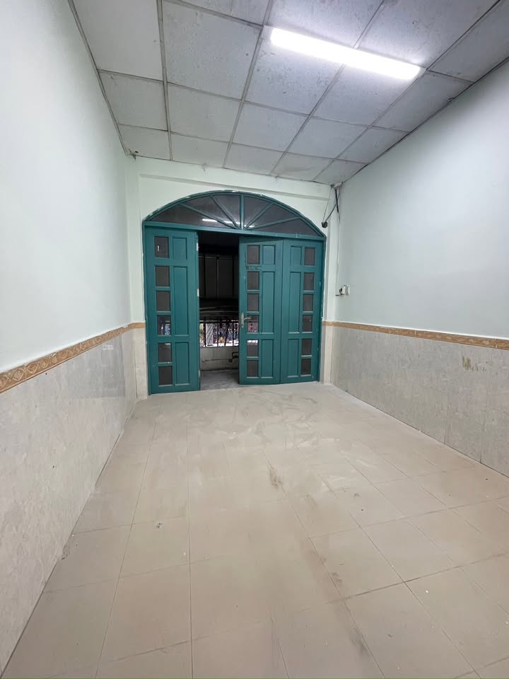 Nhà nguyên căn 2PN tại Phú Nhuận 70m² - Cho thuê lâu dài, giá thỏa thuận!