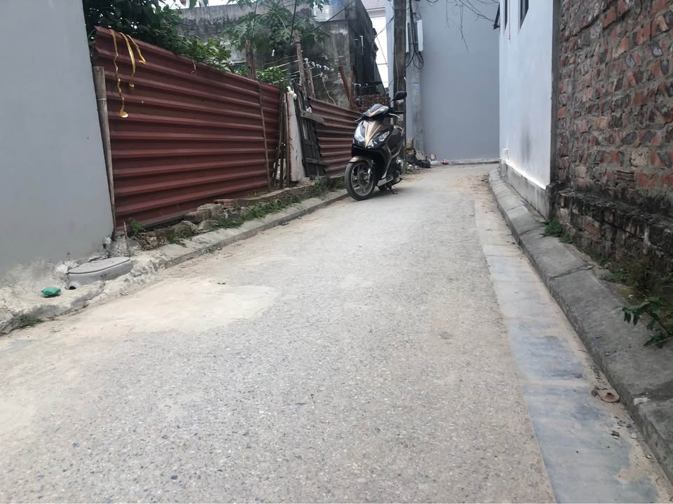 Bán đất Kim Chung, Đông Anh 48m² - Đường ô tô vào, cơ hội đầu tư hấp dẫn!