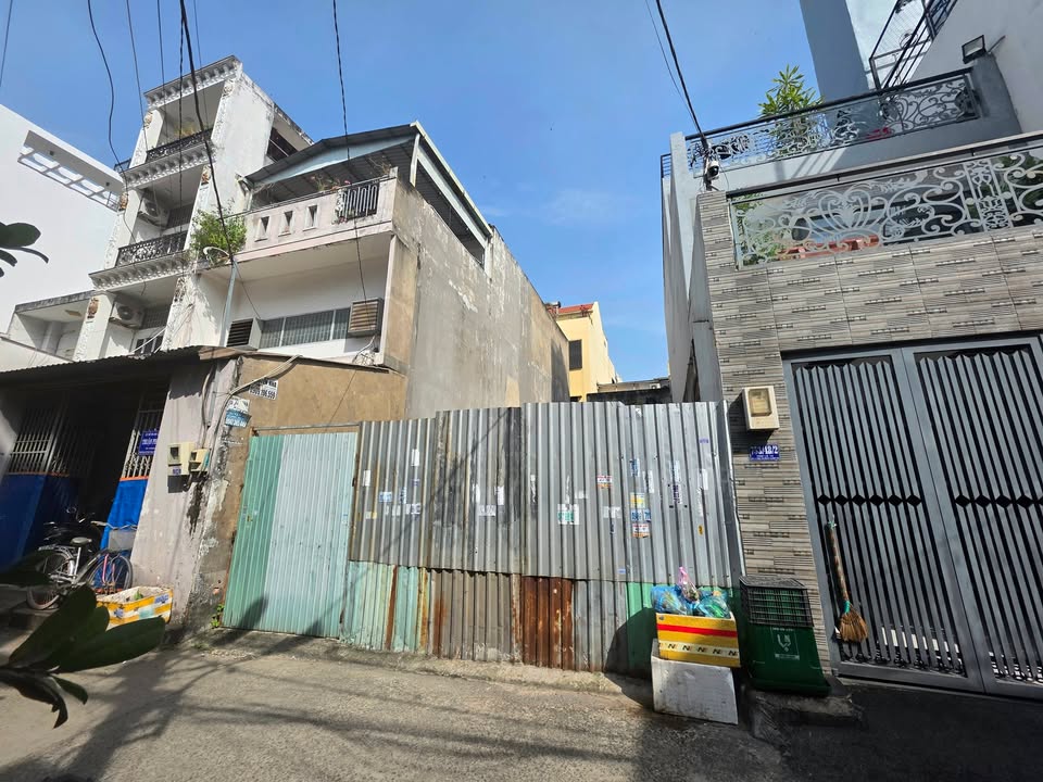 Đất hẻm 1/ Tên Lửa, Bình Tân 120m² giá 10 tỷ - Đối diện Trường Học