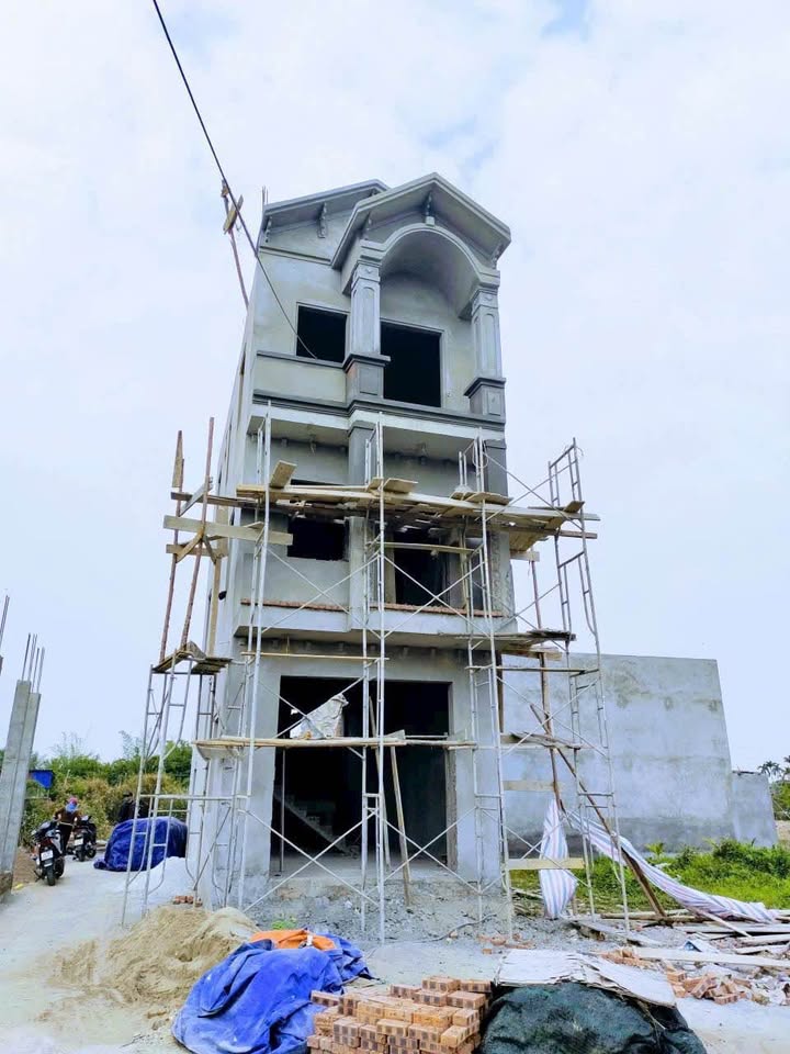 Nhà 3 tầng mặt tiền, phường An Dương, Hải Phòng 64m² giá 2.3 tỷ - Độc Lập, ô tô đỗ cửa!