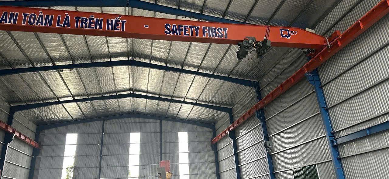 Kho cho thuê mặt đường Quốc lộ 6, Chương Mỹ 270m² giá 13.5 triệu - Địa điểm lý tưởng cho kinh doanh!