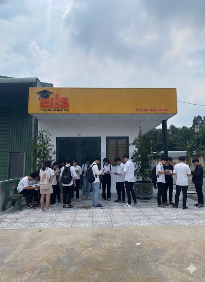 Phòng học cho thuê tại Trung Tâm Kết Nối Tri Thức Elis, Tân Uyên - Không gian lý tưởng cho người truyền cảm hứng!