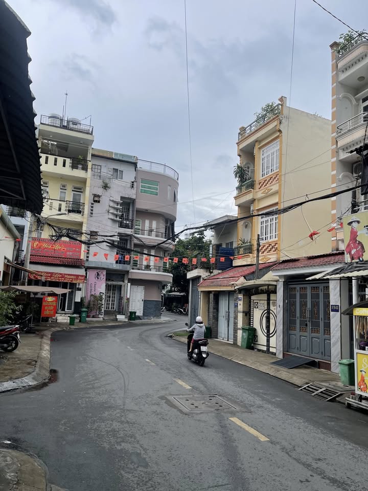 Nhà mặt tiền kinh doanh đường Số 17, Gò Vấp, 57m² giá 9.9 tỷ - Đầu tư sinh lời ngay!