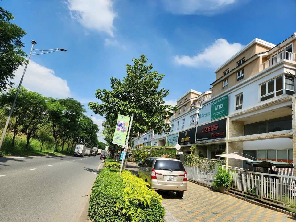 Biệt thự kinh doanh mặt tiền Nguyễn Hữu Thọ 160m² giá 24 tỷ - Cơ hội vàng đầu tư!