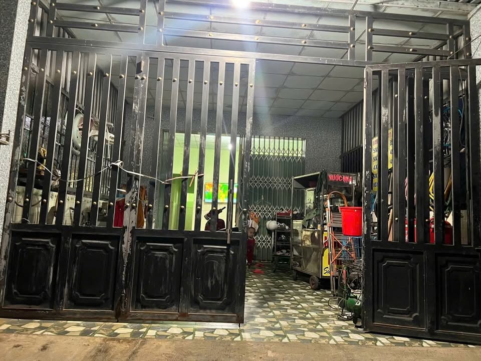 Nhà cho thuê KDC Tân Đức 3 phòng ngủ giá 5 triệu - Thích hợp kinh doanh mọi ngành nghề!