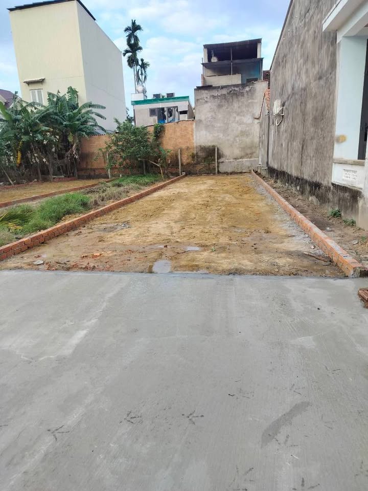 Đất Hẻm 579 Nguyễn Công Phương, Nghĩa Lộ 100m² giá 850 triệu - Cơ hội đầu tư tuyệt vời!