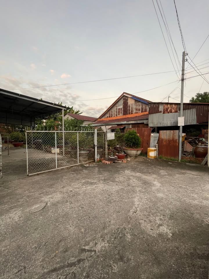 Đất nền 2 mặt tiền đường Tô Hiệu, Mỹ Phước, 215m² giá 2.5 tỷ - Đầu tư sinh lời ngay!