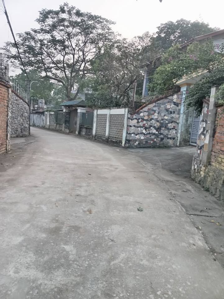 Đất nền Hòa Thạch, Quốc Oai 582m² giá 3.7 tỷ - Sổ hồng chính chủ, khu dân cư an ninh!