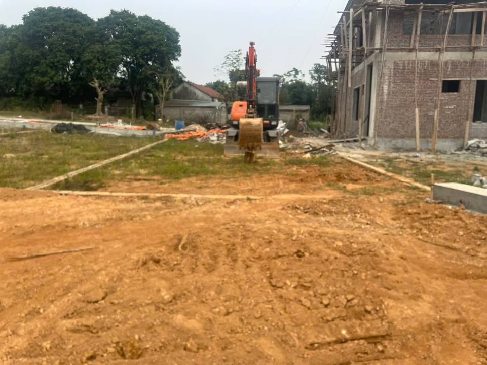 Đất đầu tư Phú Cát Quốc Oai 100m² giá 2 tỷ - Cơ hội vàng cho nhà đầu tư!