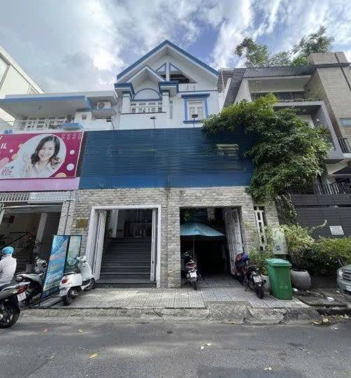 Cho thuê nhà mặt tiền Hoa Lan, Quận Phú Nhuận 144m² giá 80 triệu - Vị trí kinh doanh đắc địa!