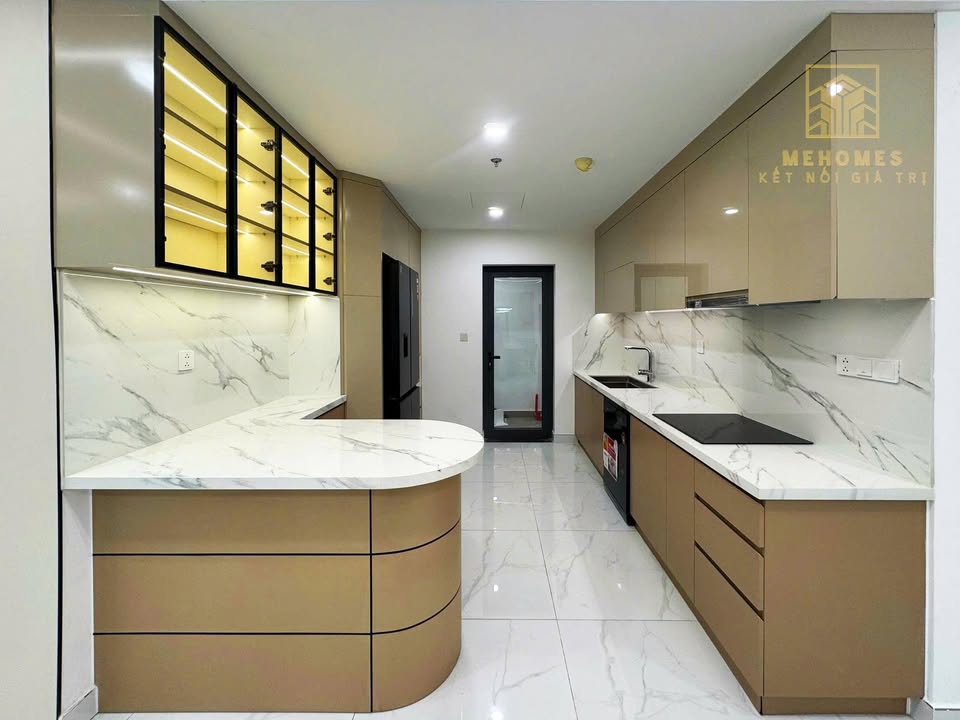 Căn hộ Diamond Sky Villa Tân Phú 167m² giá chỉ 30 triệu - Nội thất đầy đủ, sẵn sàng vào ở!