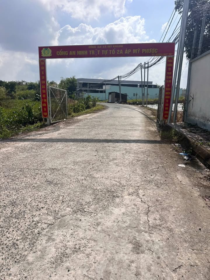 Đất nền thổ cư 140m² Tổ 2A Nguyễn Văn Cừ, Cần Thơ - Giá chỉ 1.45 tỷ thương lượng!