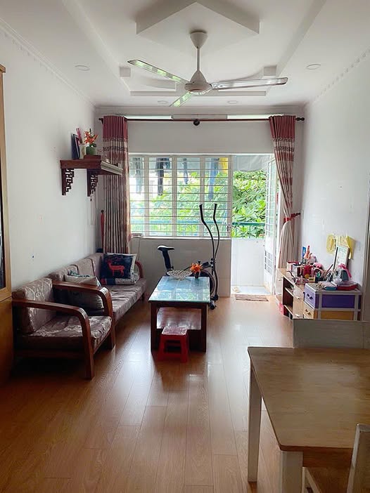 Căn hộ chung cư Tân Sơn Nhì 74m² giá 3 tỷ - Căn góc thoáng mát ngay trung tâm!