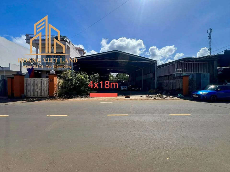 Lô đất mặt tiền đường Hùng Vương Buôn Ma Thuột 72m² giá 4.68 tỷ - Vị trí đẹp để định cư lâu dài!