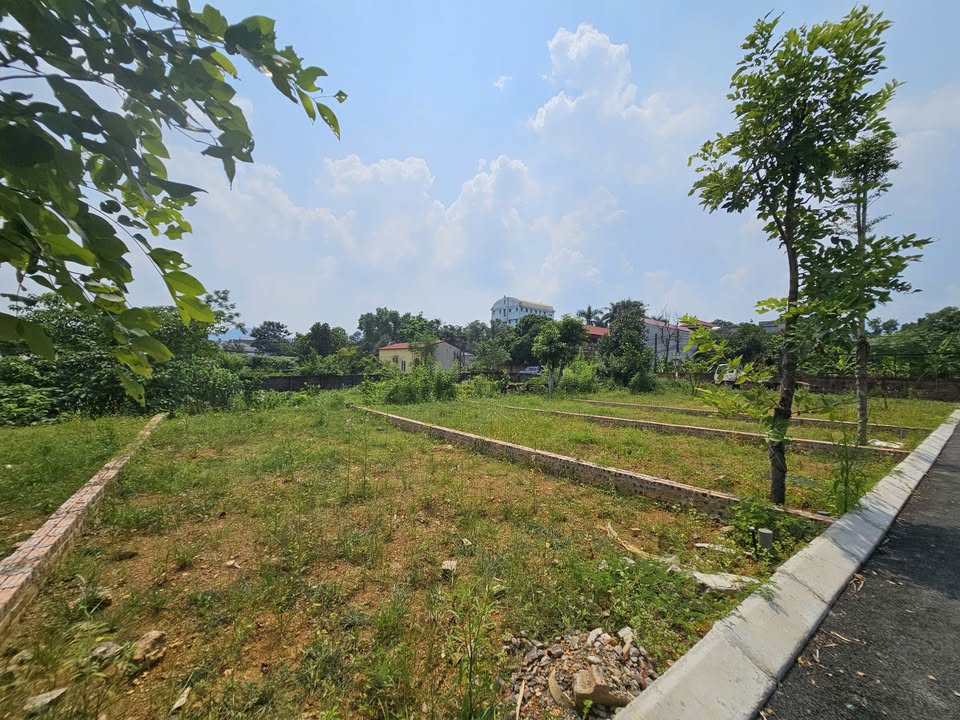 Đất nền Phú Cát, Hoà Lạc 100m² giá 4 tỷ - Cơ hội đầu tư tuyệt vời!