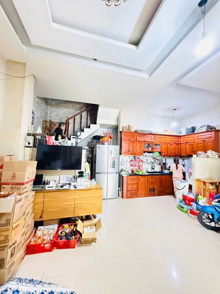 Nhà hẻm xe hơi Thạnh Lộc 12, Quận 12 – Diện tích 52m² giá chỉ 4.48 tỷ!