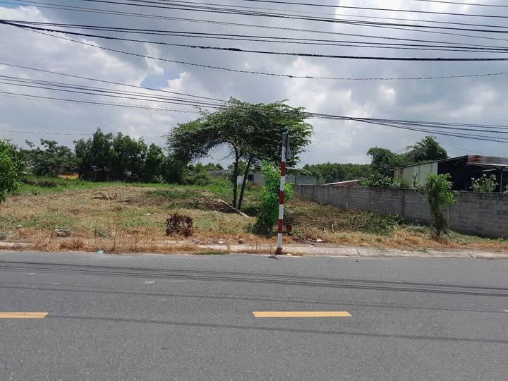 Đất nền mặt tiền đường nhựa xã Tam Phước, Long Điền 420m² giá 2.35 tỷ - Đầu tư sinh lời ngay!