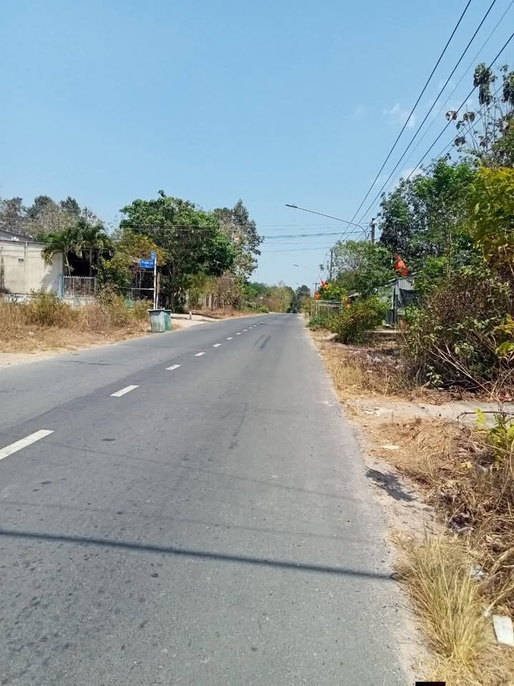 Đất Nhựa Bàu Ao, Phước Vĩnh 280m² giá 1.3 tỷ - Sổ đỏ chính chủ, thương lượng tốt!